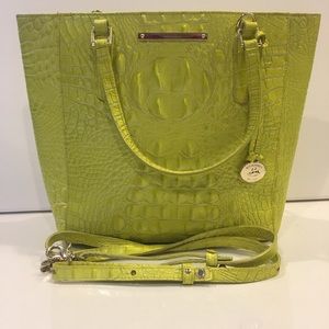 Brahmin purse lime green new !!!